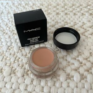 MAC pro longwear paint pot